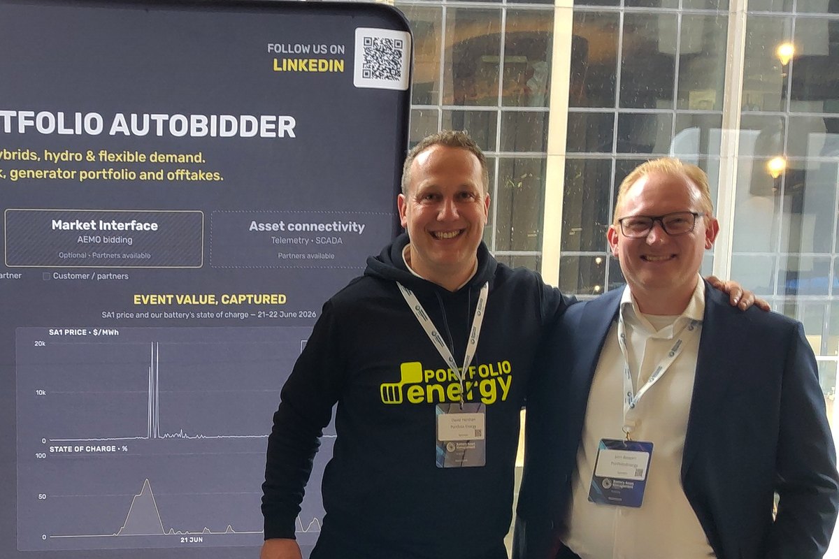 David Hershan (left) and Jorn Baayen (right) at the PortfolioEnergy stand at the Battery Asset Management Summit Australia 2026 in Sydney